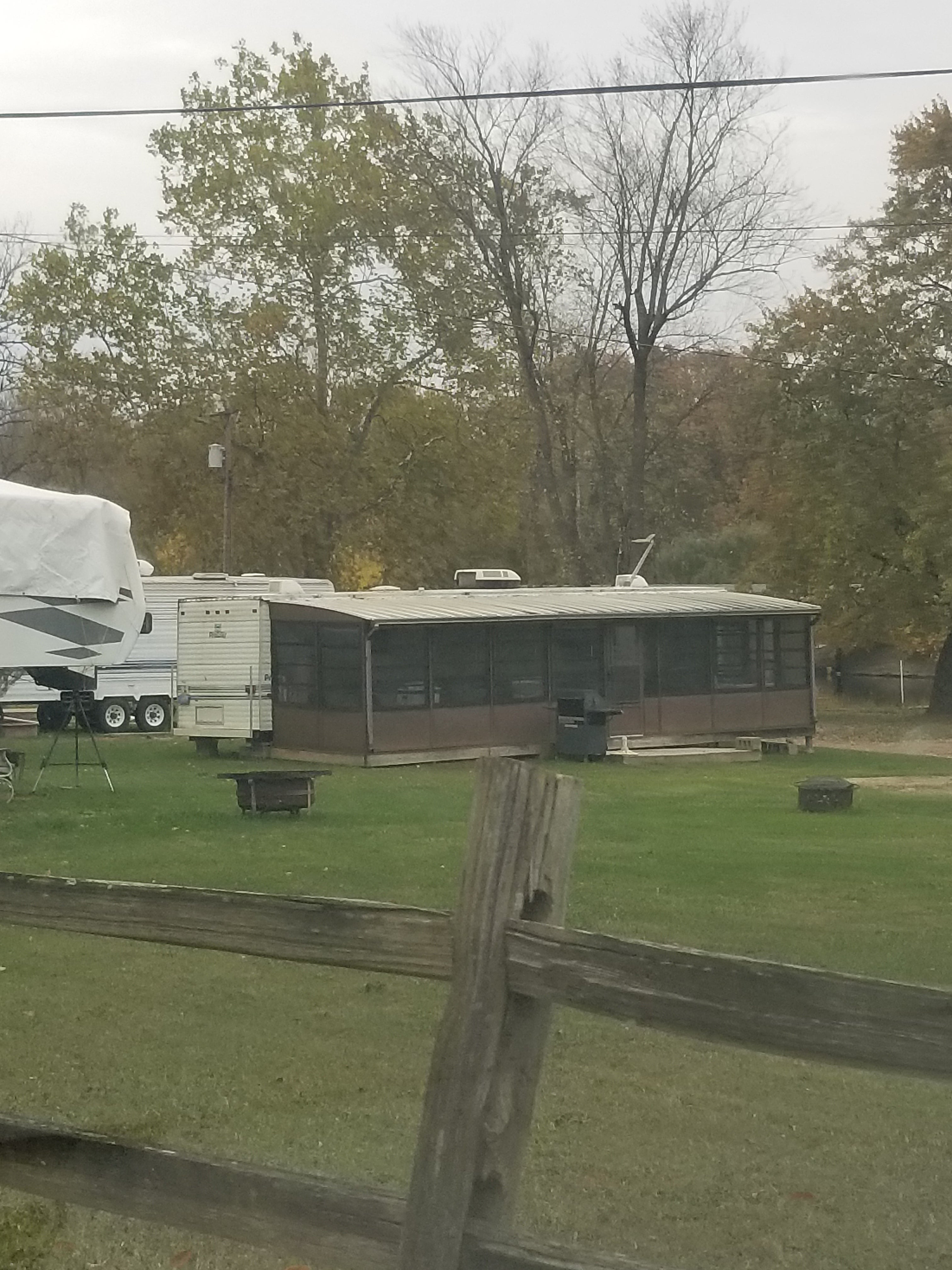 Camper submitted image from Rivergate Family Campground - 3