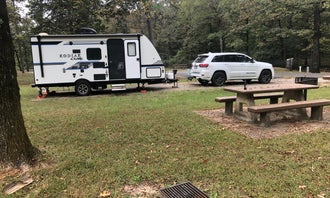 Camping near Dam Area: Parker Creek, Murfreesboro, Arkansas