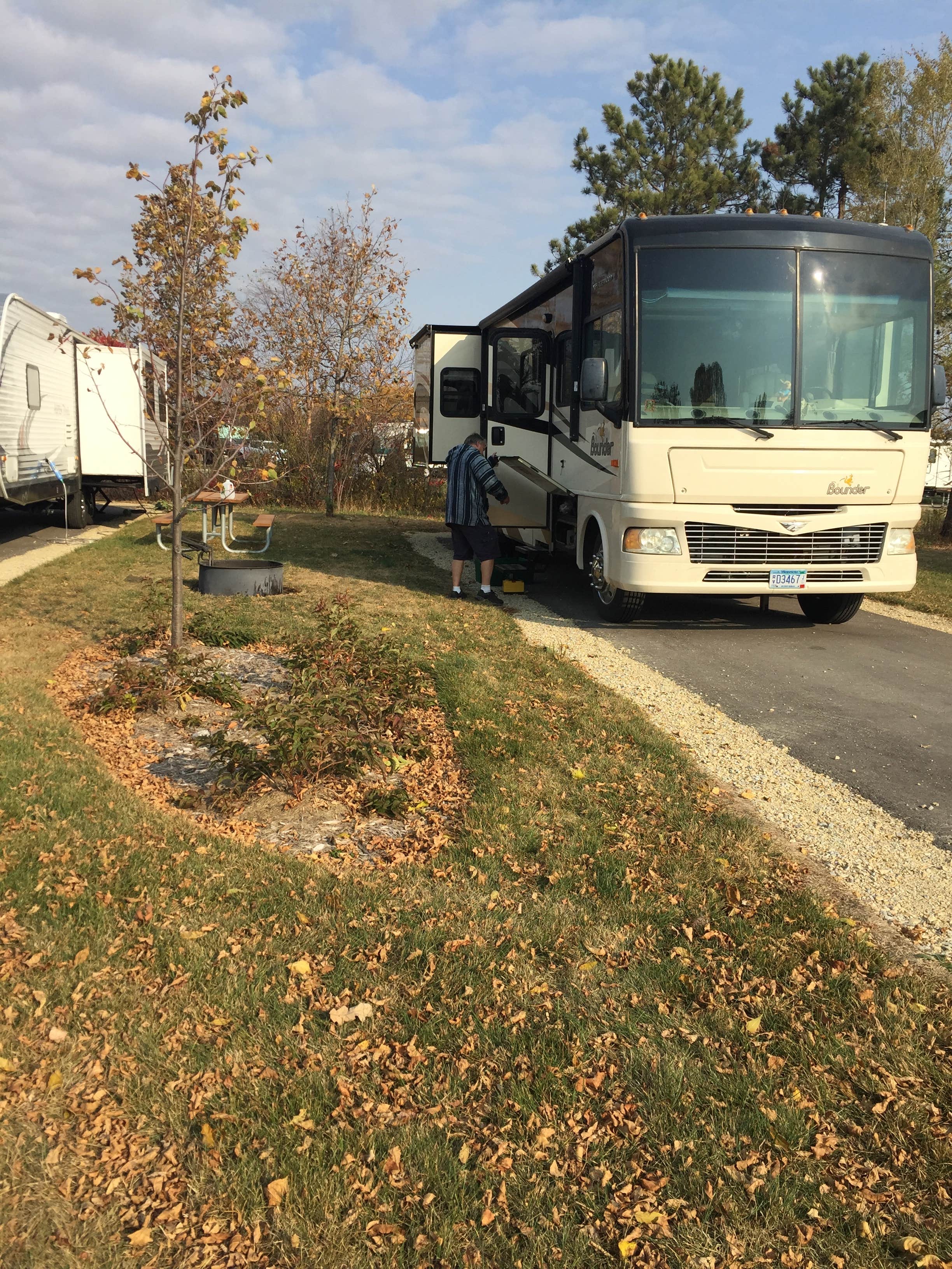 Lisa D.'s photo of rv camping at Lake Byllesby Campground near Edina, MN