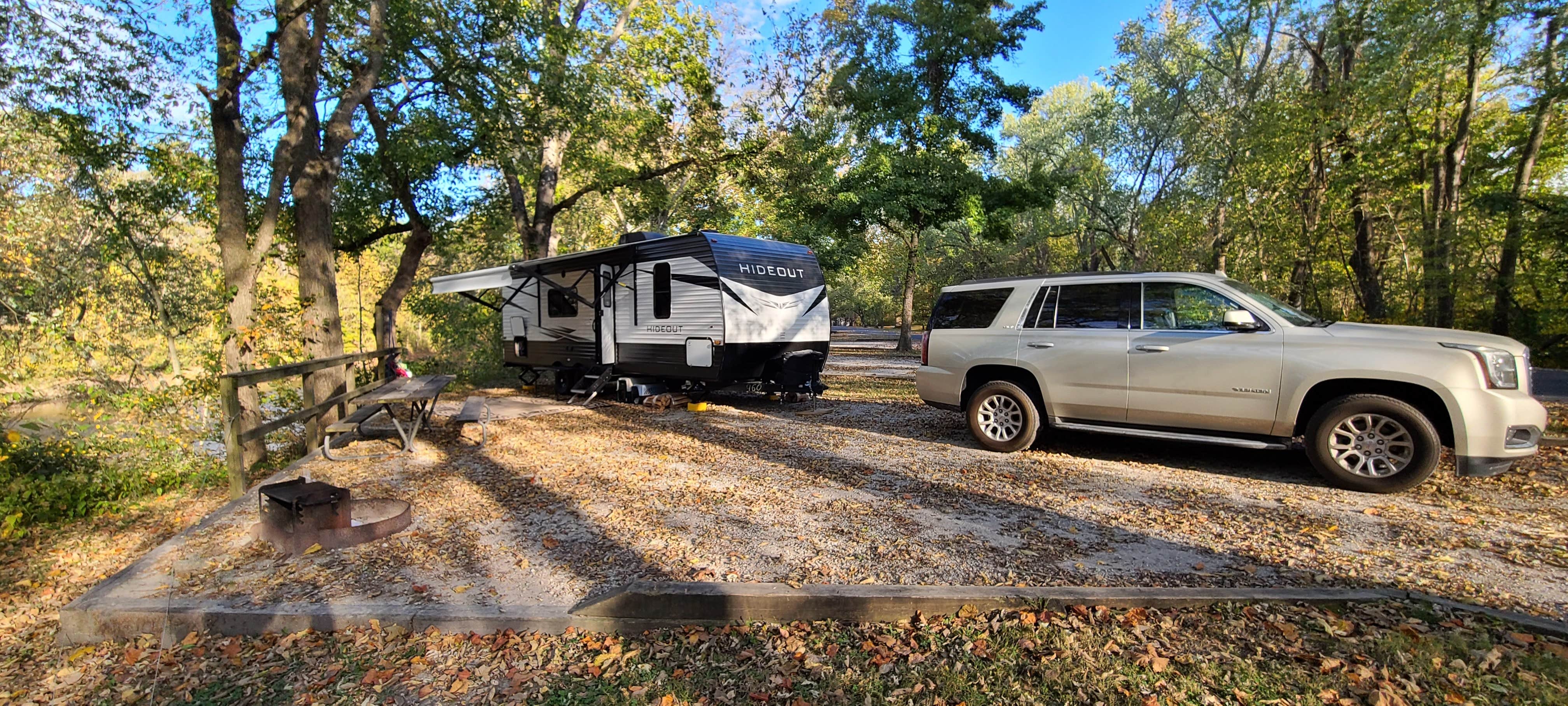Camping near Hermitage Area Campground — Pomme de Terre State Park: Outlet Park, Pittsburg, Missouri