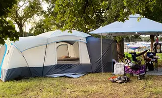 Camping near Twin Coves Park: Murrell Park, Flower Mound, Texas