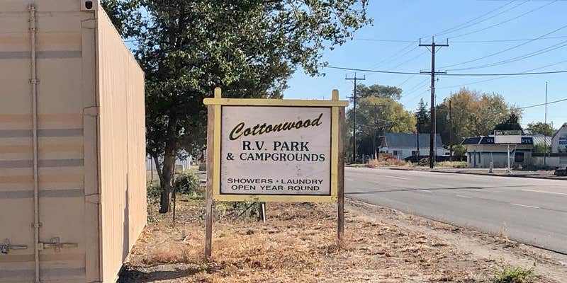 Camper submitted image from Cottonwood RV Park & Campground