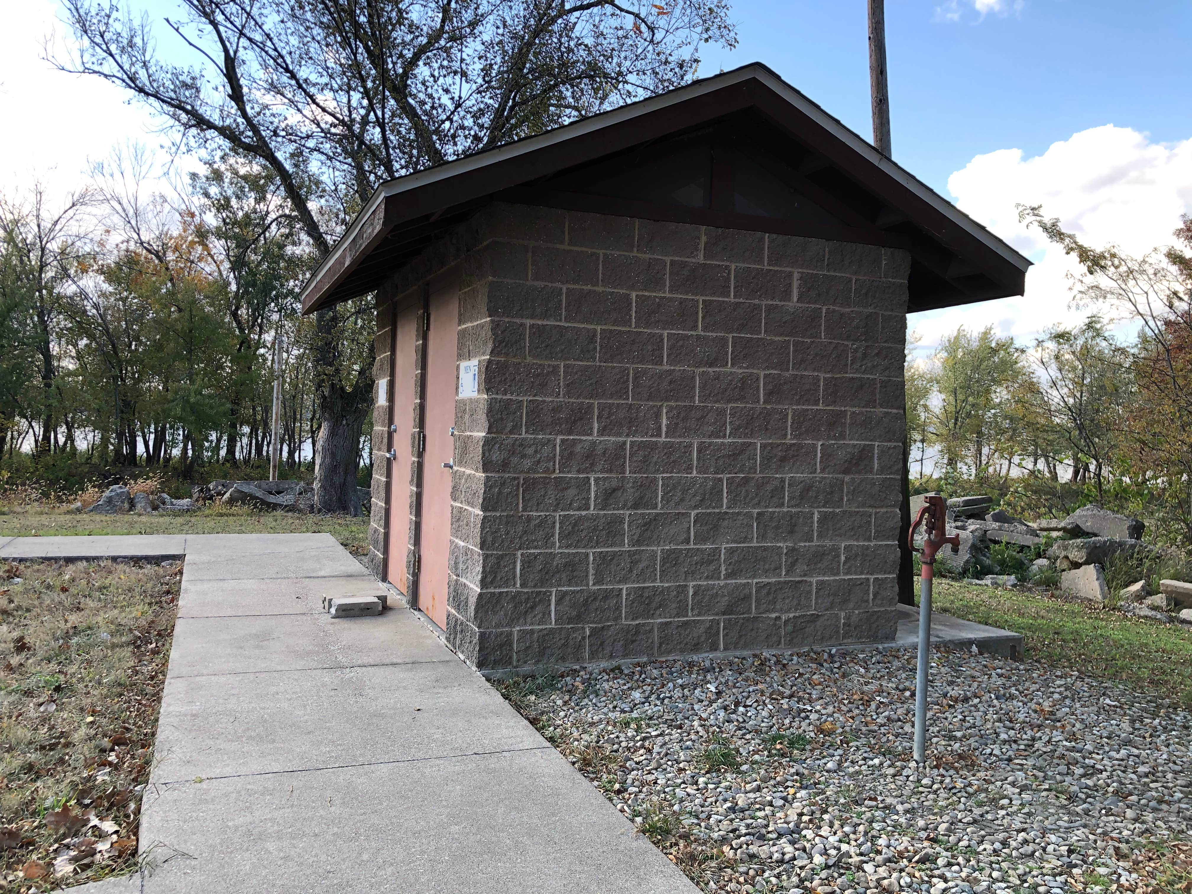 Camping near Woodford State Fish and Wildlife Area: Marshall State Fish and Wildlife Area, Chillicothe, Illinois