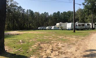 Camping near Hunters Camp - Calcasieu Ranger District: JD's RV Park, Fort Polk, Louisiana