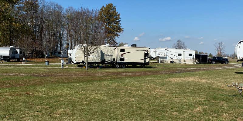 Camper submitted image from Glo Wood Campground