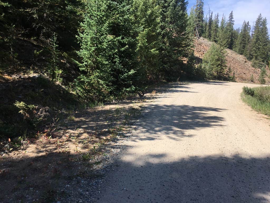 Camping near Wheatley Creek Trailhead: Beaver Creek Unti - Hot Sulphur State Wildlife Area, Parshall, Colorado