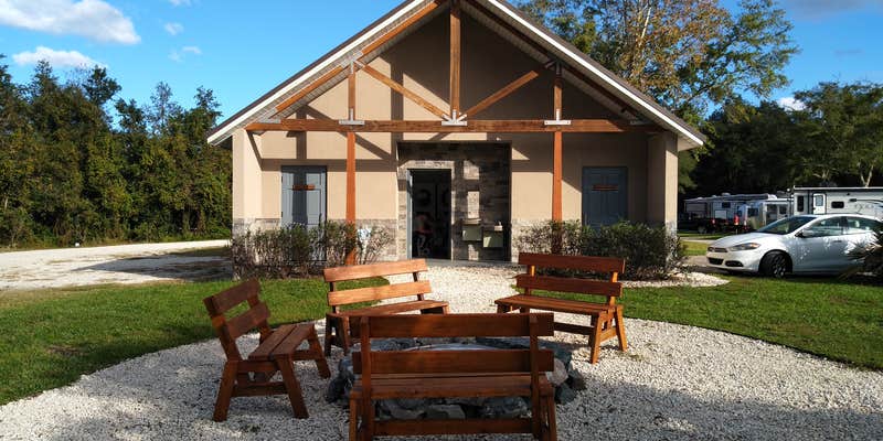 Camper submitted image from Walkabout Camp & RV Park