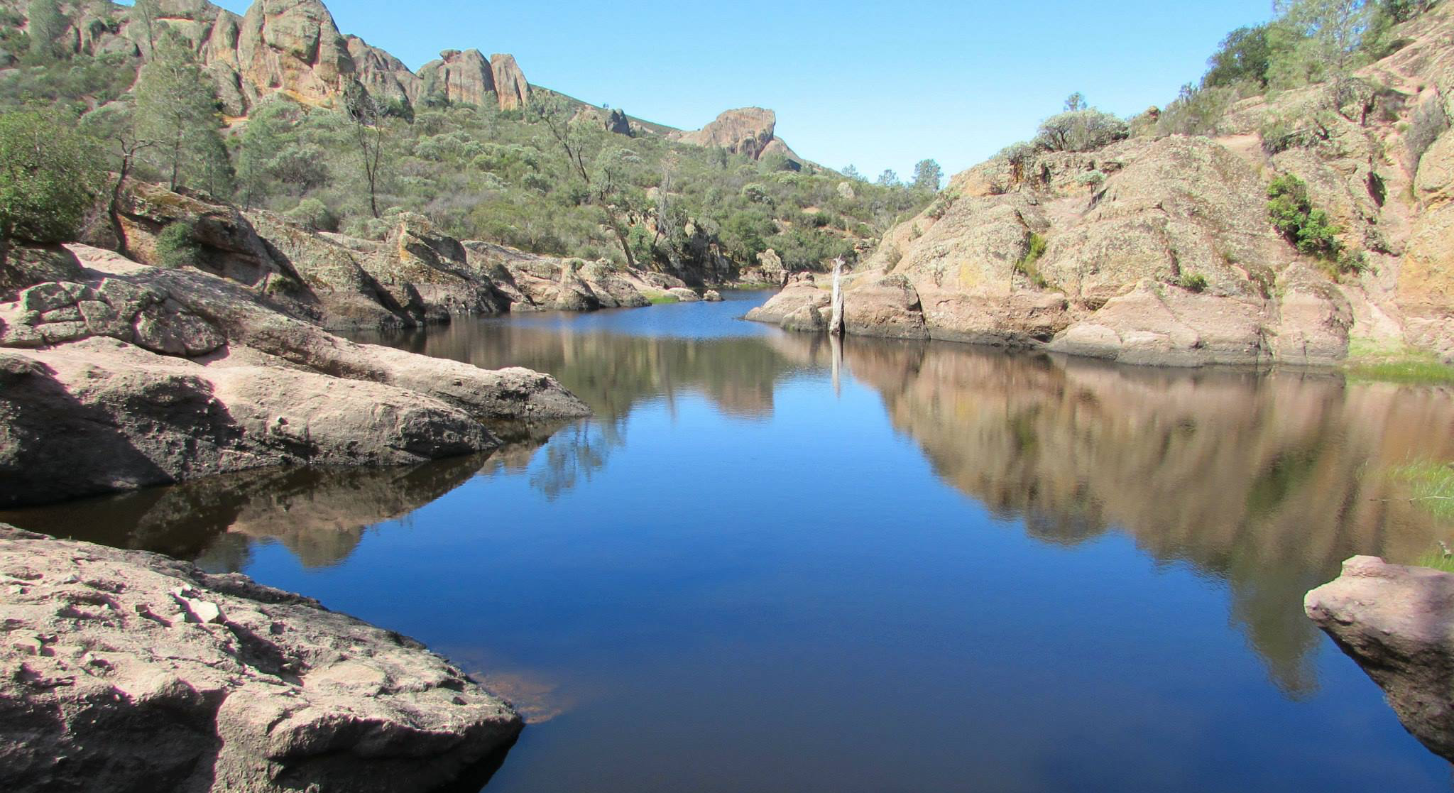 Bear Gulch Reservoir at Pinnacles near Thousand Trails San Benito