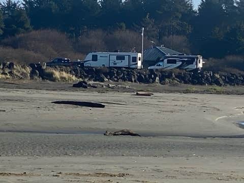 smittie's photo of rv camping at Pacific Beach State Park Campground near Amanda Park, WA