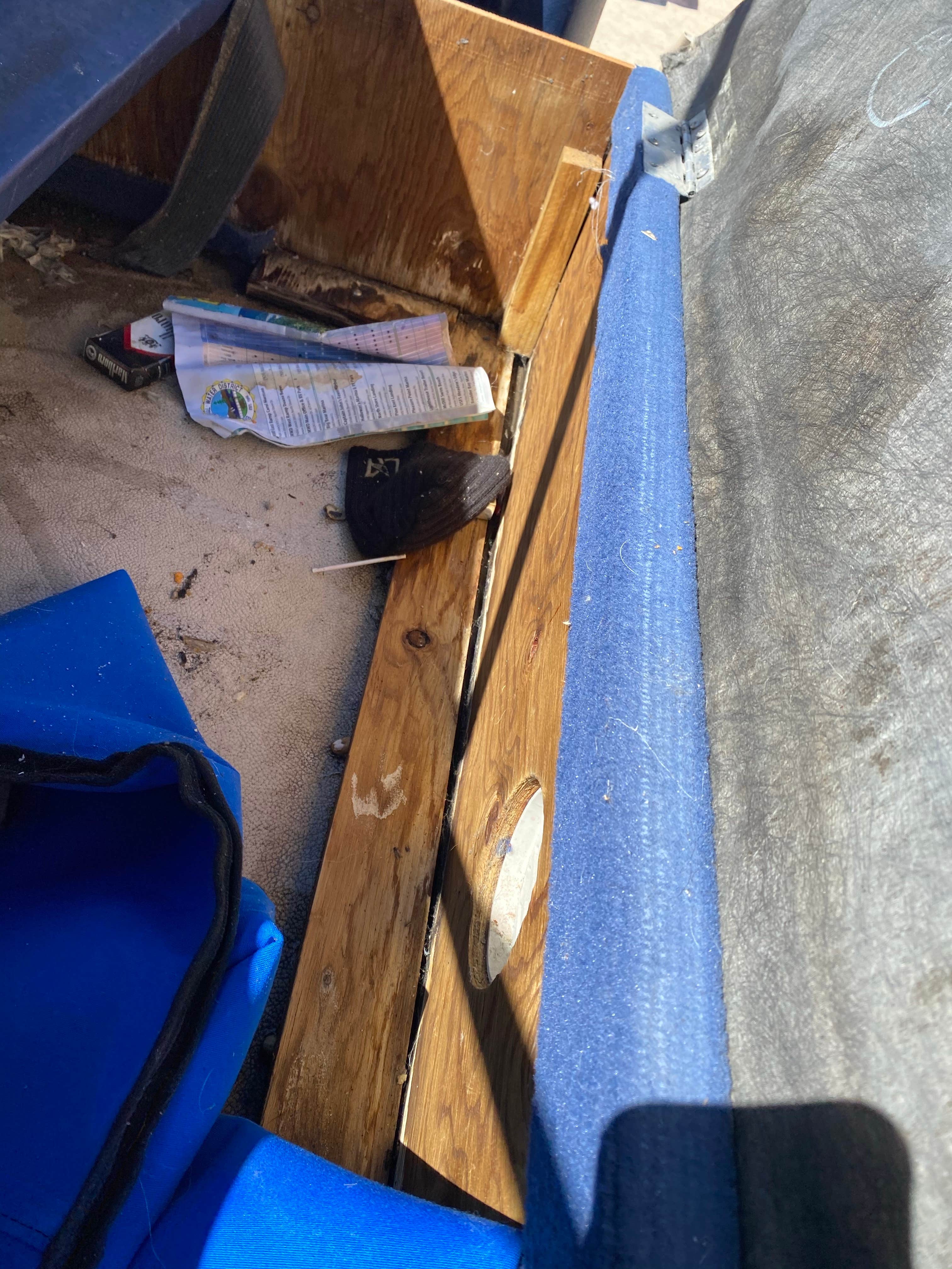 Camping near Big Pine Flat Campground: Holloway's Marina & RV Park, Fawnskin, California