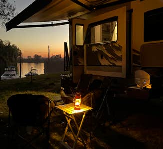 Camper-submitted photo from Sacramento Shade RV Park