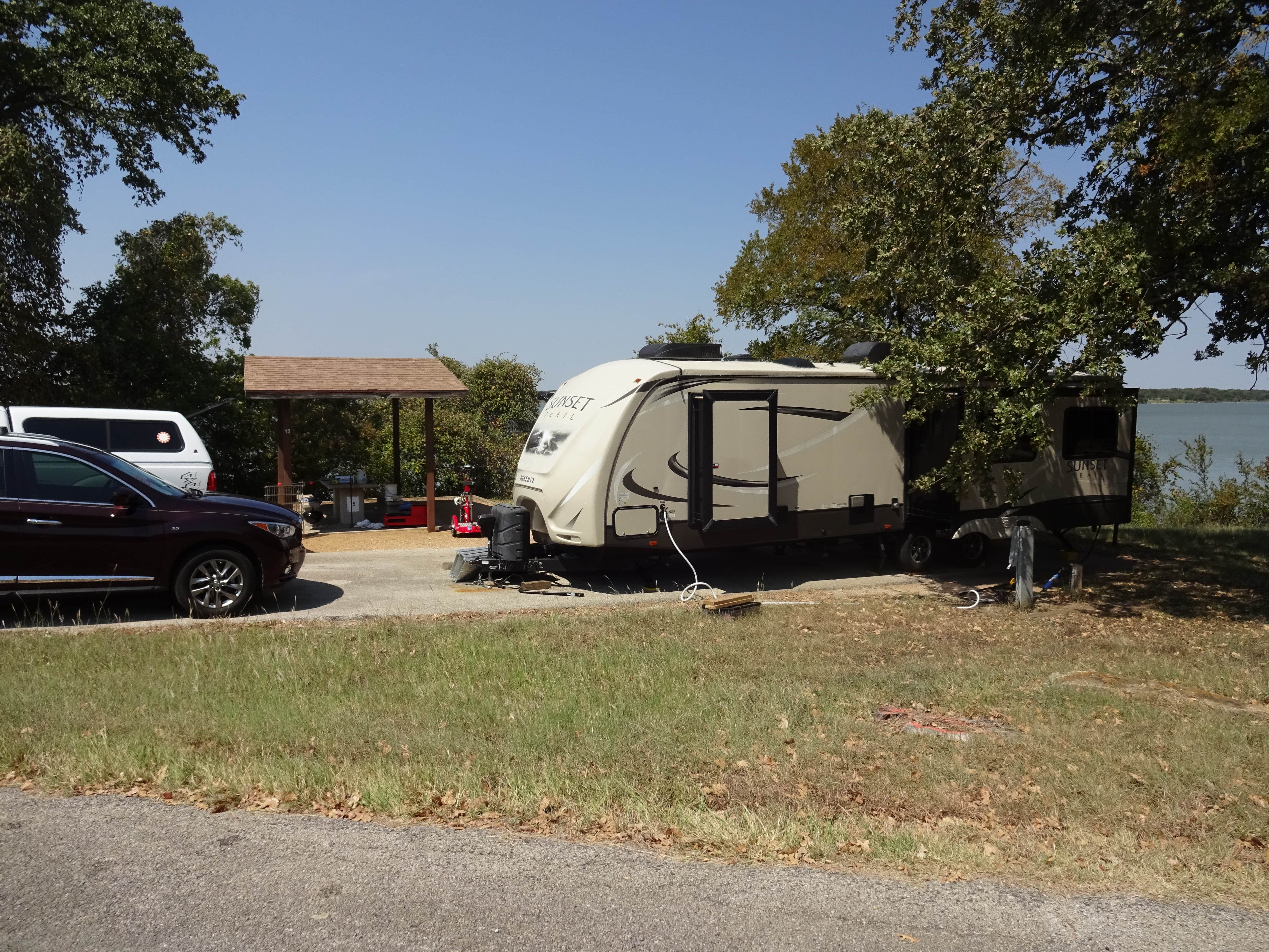 Dude R.'s photo at COE Navarro Mills Reservoir Oak Park near Navarro Mills Lake