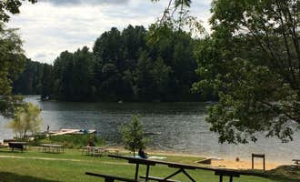 Camping near Hickory Ridge Group Camp — Governor Dodge State Park: Twin Valley Campground — Governor Dodge State Park, Dodgeville, Wisconsin