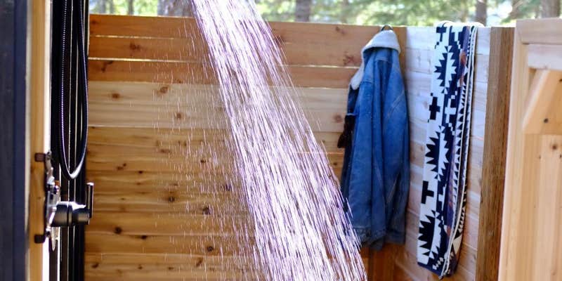 Camper submitted image from The Klickitat Treehouse