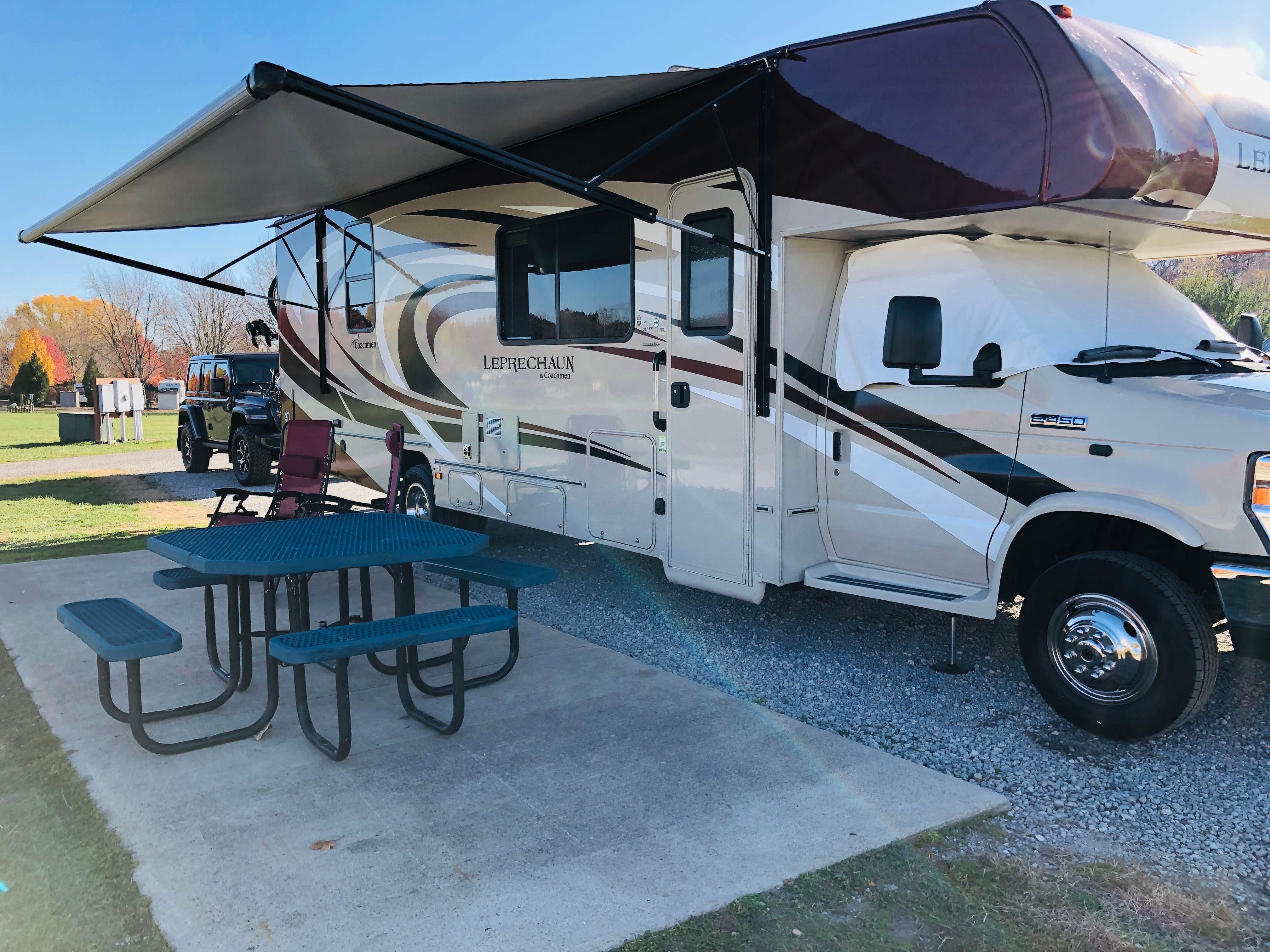 Camper submitted image from Angola/Hogback Lake KOA Holiday - 5