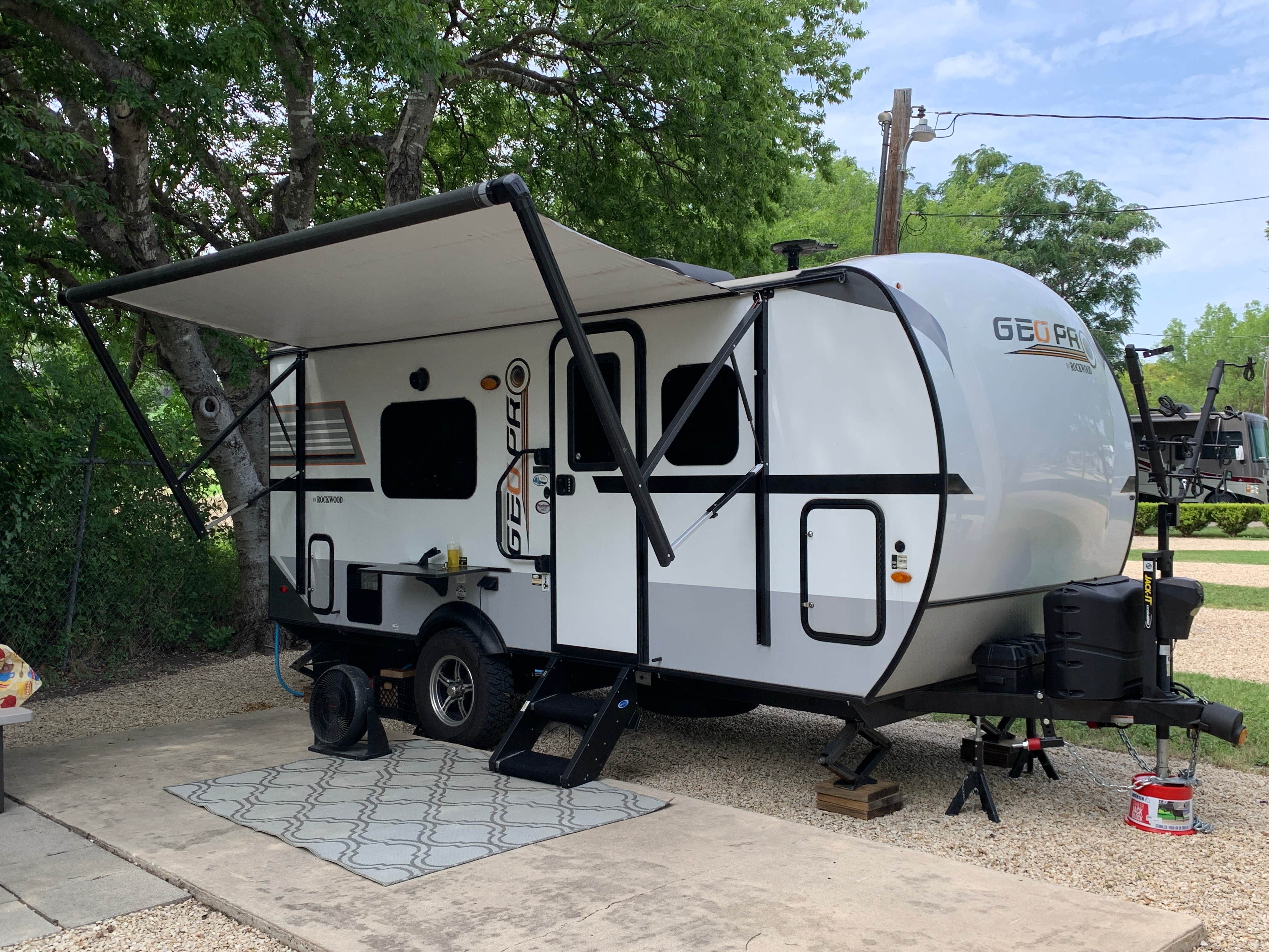 Camper submitted image from Travelers World RV Resort - 4