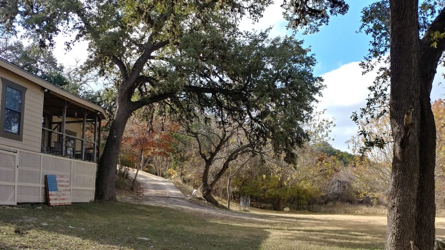 Boulderdash Cabin & RV Park