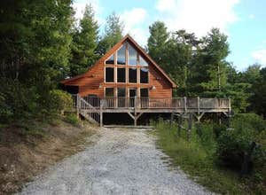 Spacious Skies Bear Den