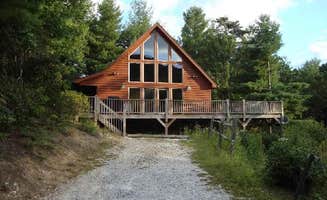 Bear's photo of a cabin at Spacious Skies Bear Den near Shelby, NC