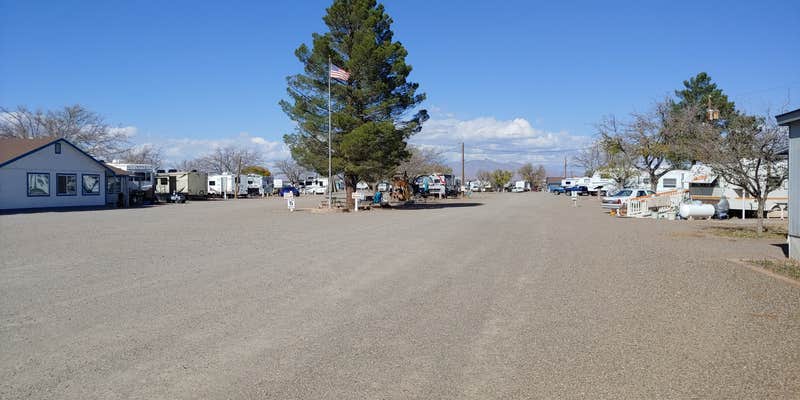 Camper submitted image from Little Vineyard RV Park