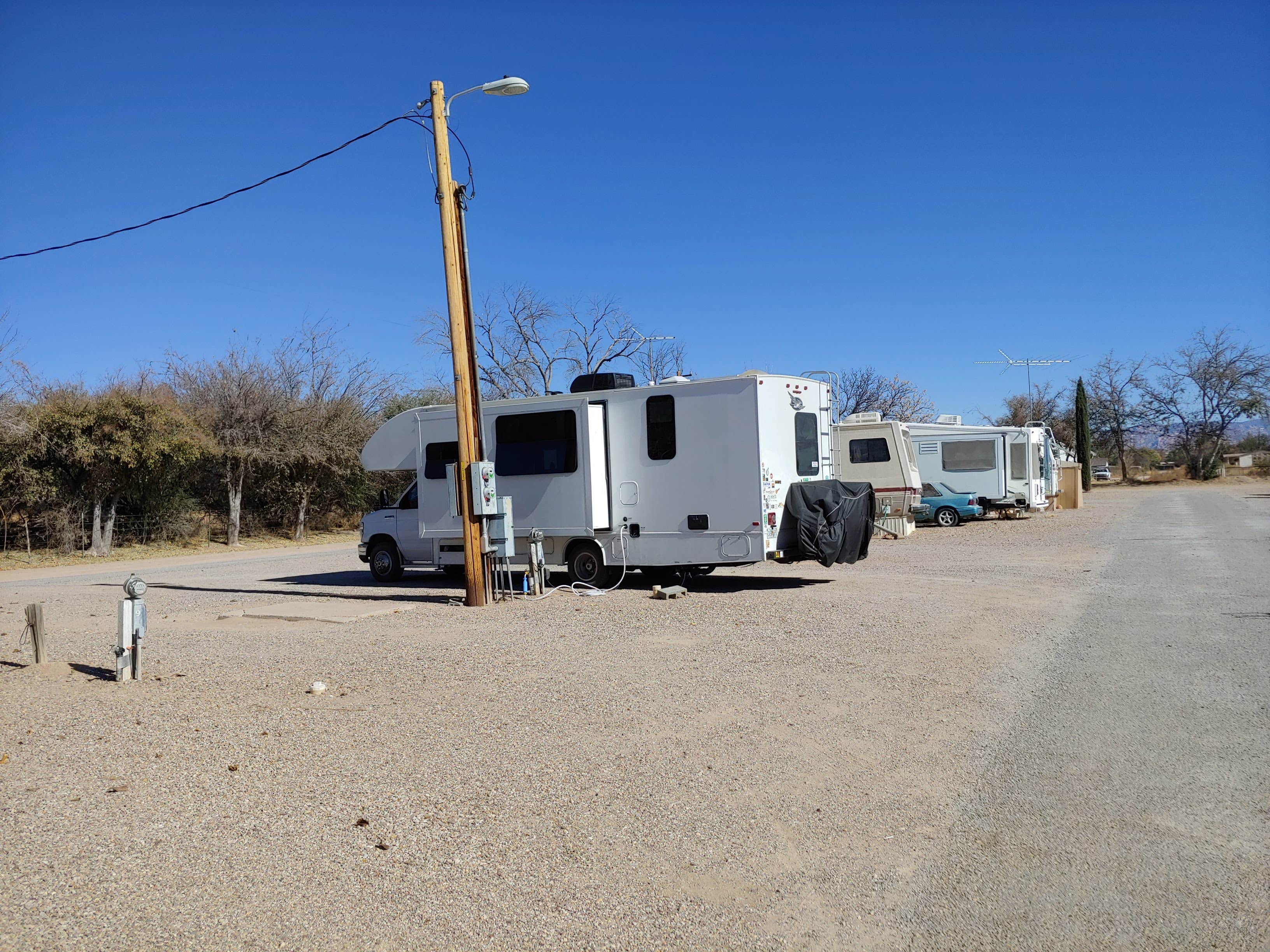 Camper submitted image from Apache Mobile Park - 5