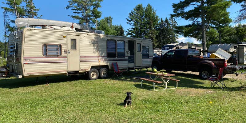 Camper submitted image from River Road RV Park, Campground and Bunkhouse