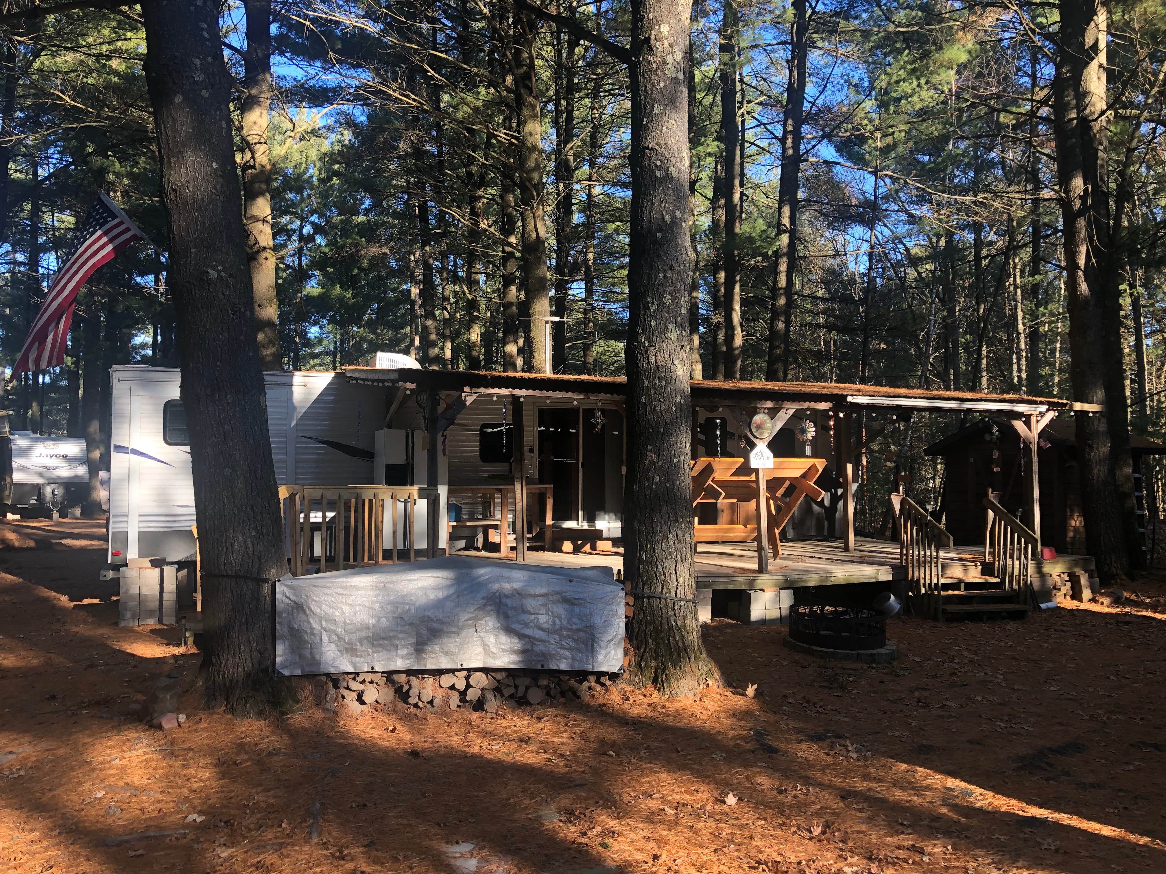 Camper submitted image from Wolf's Den RV Campground Resort & Tavern - 3