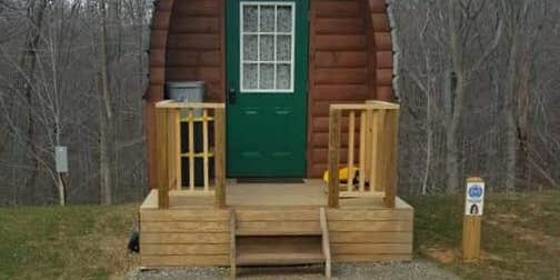 Camper submitted image from Don's Cab-Inns Campground