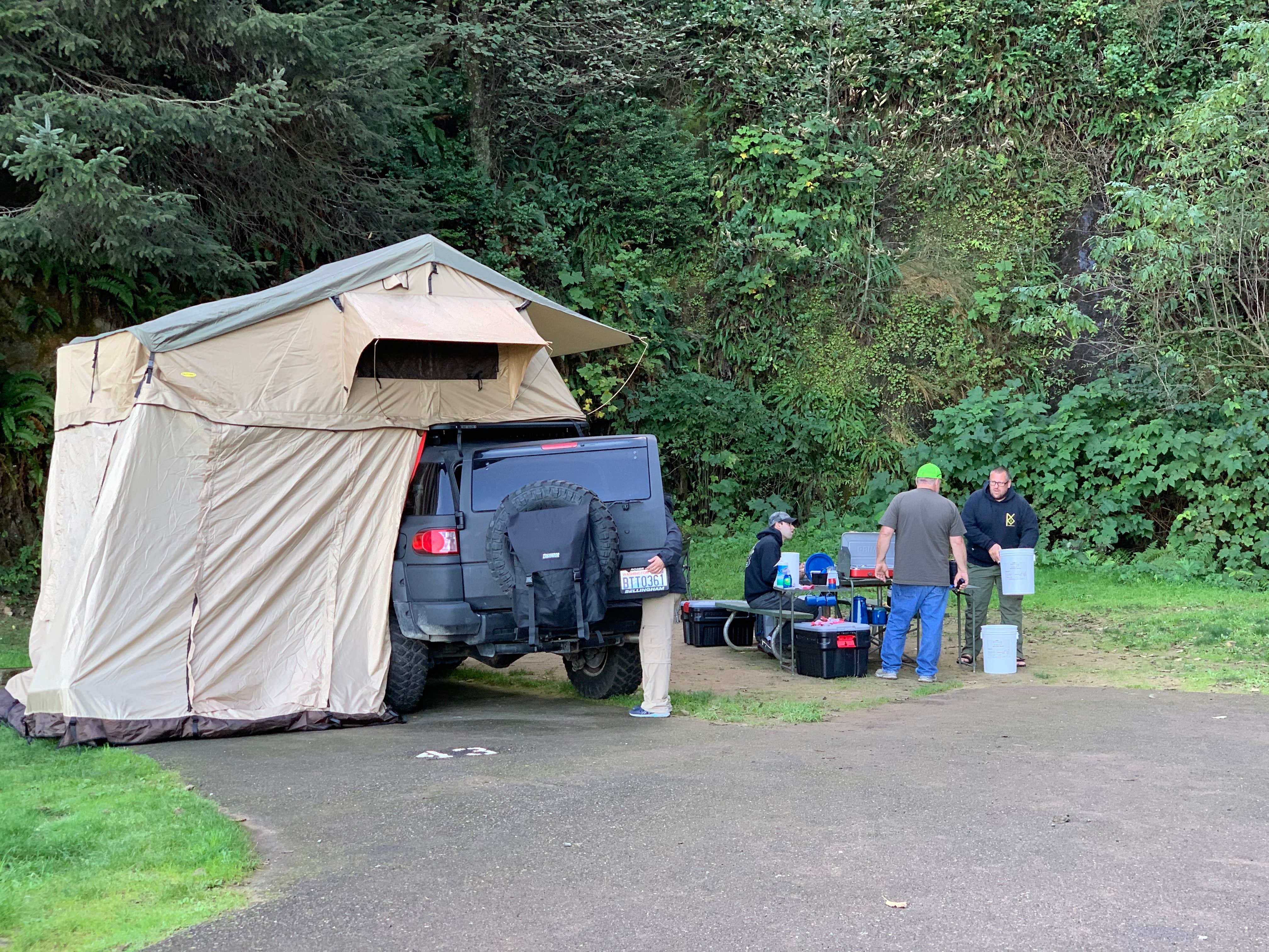 Camping near Half Moon Bay Campground: Windy Cove Campground (Section A), Reedsport, Oregon