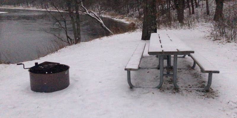 Camper submitted image from Overlook Park Canoe Campsite