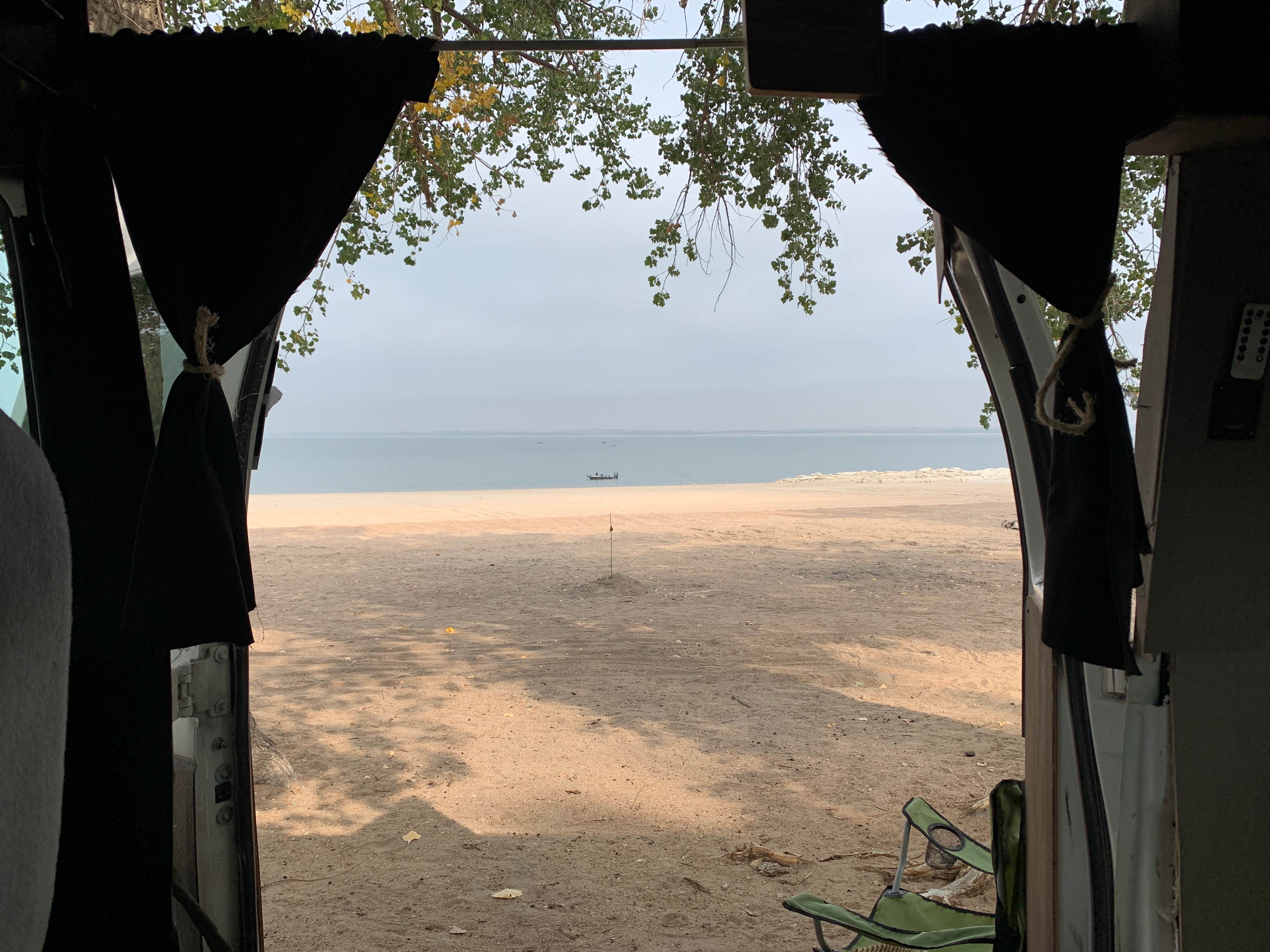 Camper submitted image from Ogallala Beach - 4