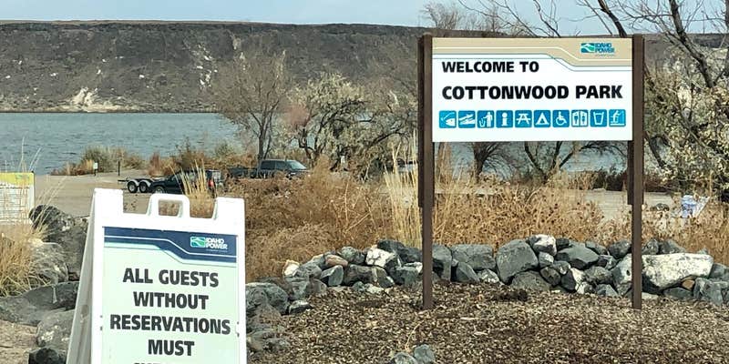 Camper submitted image from Cottonwood CJ Strike Reservoir Idaho Power