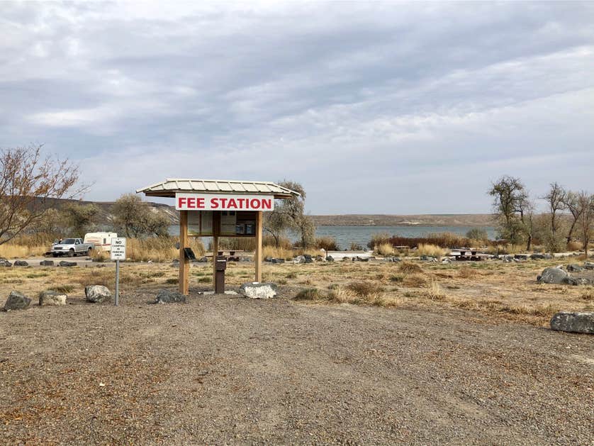 Cottonwood CJ Strike Reservoir Idaho Power The Dyrt