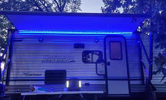 Camping near Gore Landing: The Shady Grove — Tenkiller State Park, Monroe Lake, Oklahoma