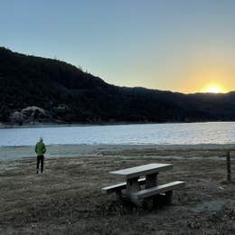 Lake Hemet Campground