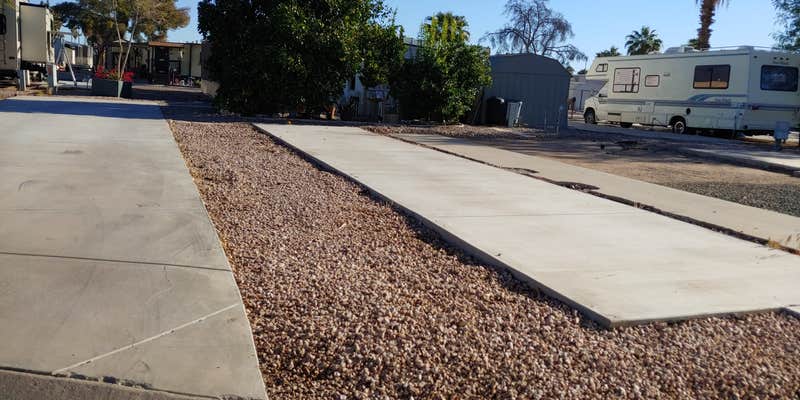 Camper submitted image from Holiday Village