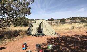 Camping near Apache Maid Cabin: FR689 Dispersed Camping, Rimrock, Arizona