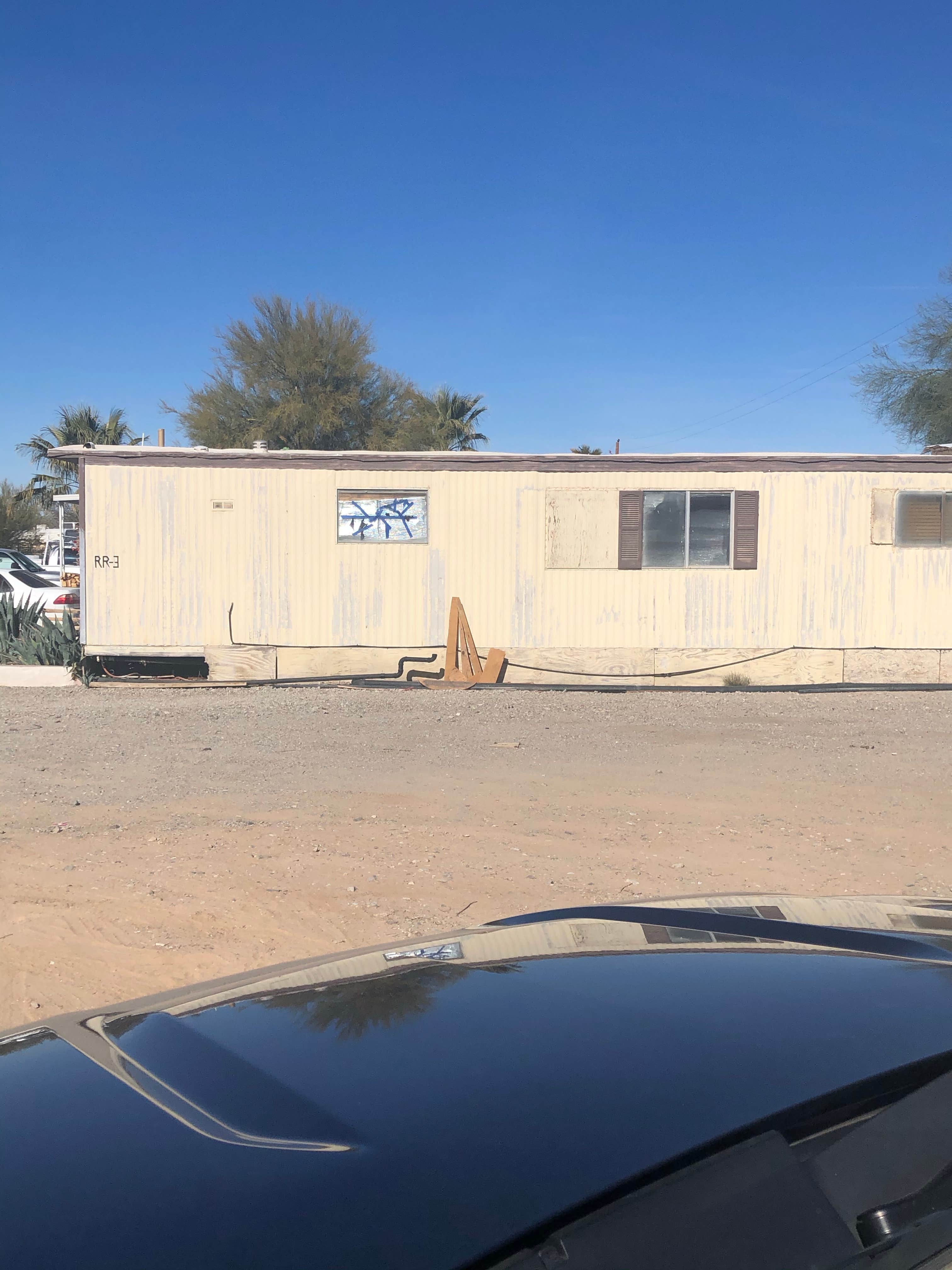 Camper submitted image from La-Z-Daze Trailer Park - 3