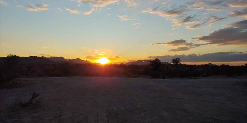 Camper submitted image from Buckeye Hills BLM - CLOSED