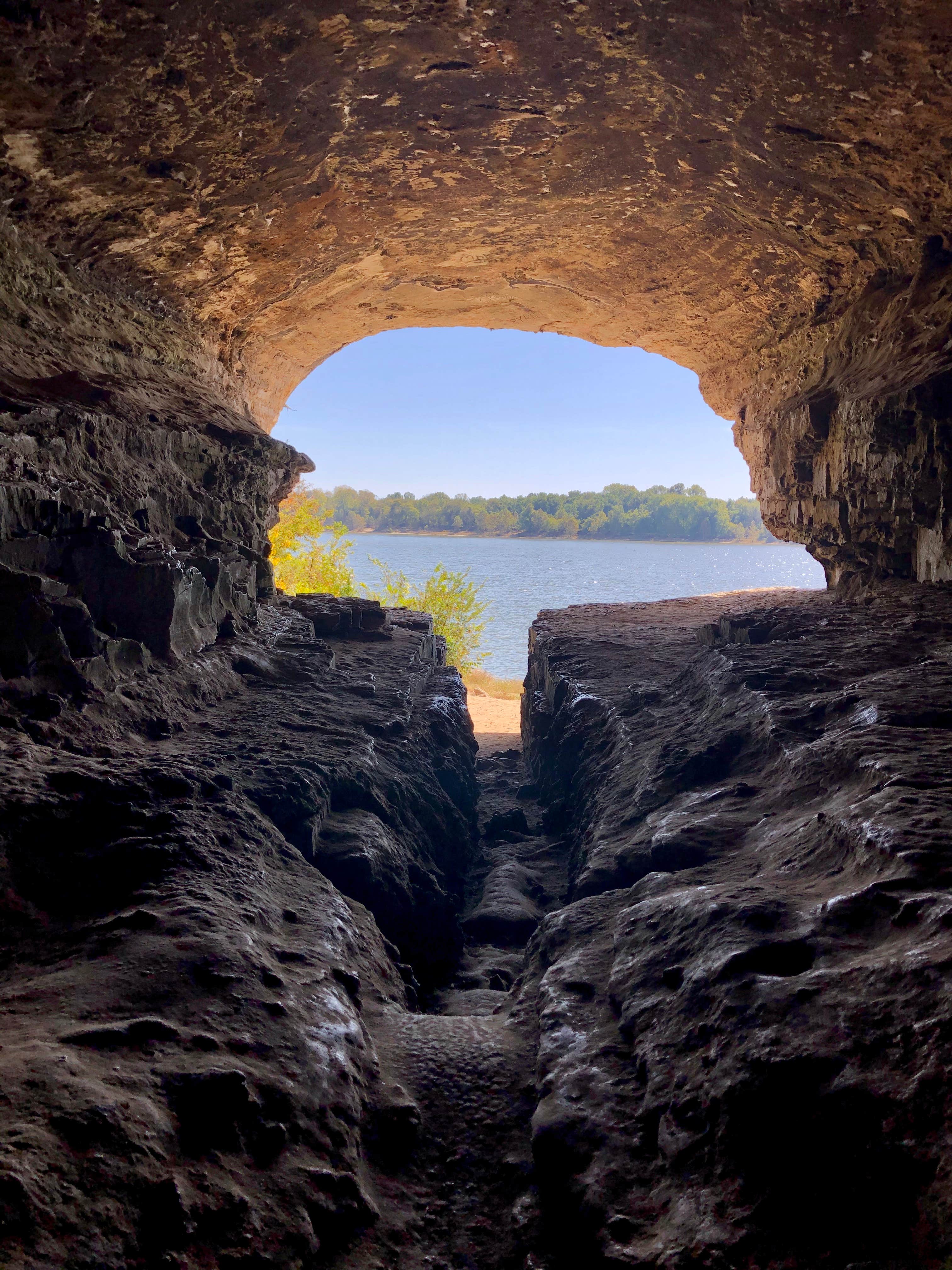 Where History And Nature Collide: Exploring Cave-in-Rock State Park