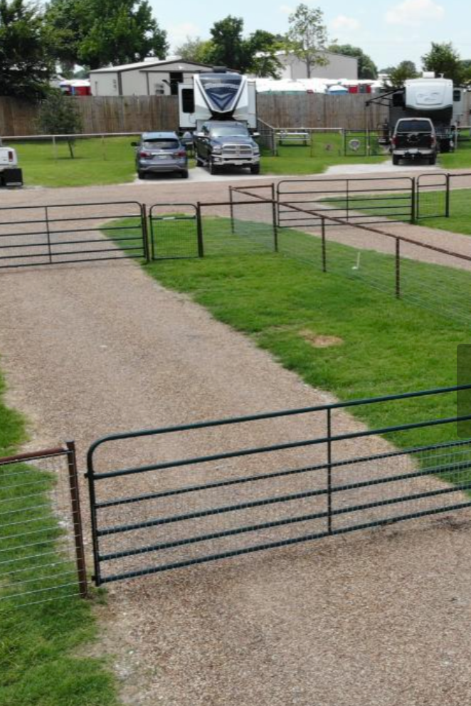 Camping near Isle du Bois Campsites — Ray Roberts Lake State Park: Waggin Tail Ranch RV Park, Pilot Point, Texas