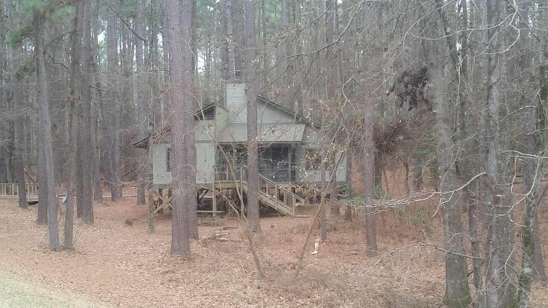 Steve S.'s photo of a cabin at Lake D'Arbonne State Park — New Lake D'arbonne State Park near Minden, LA