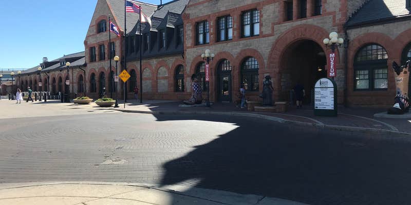 Camper submitted image from FE Warren AFB Crow