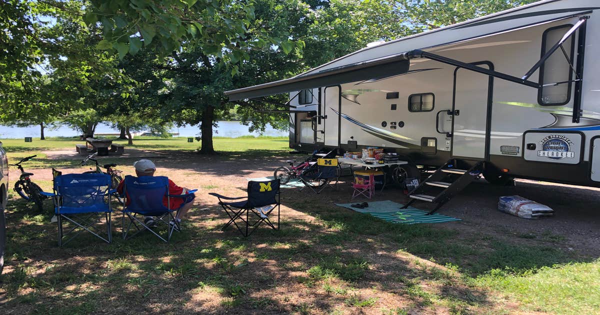 Harvey County East Park Camping Newton, KS