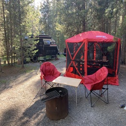 Public Campgrounds: Rainbow Point Campground