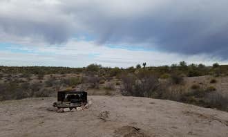 Camping near Sig & Ko Ranch : Constellation Park, Wickenburg, Arizona