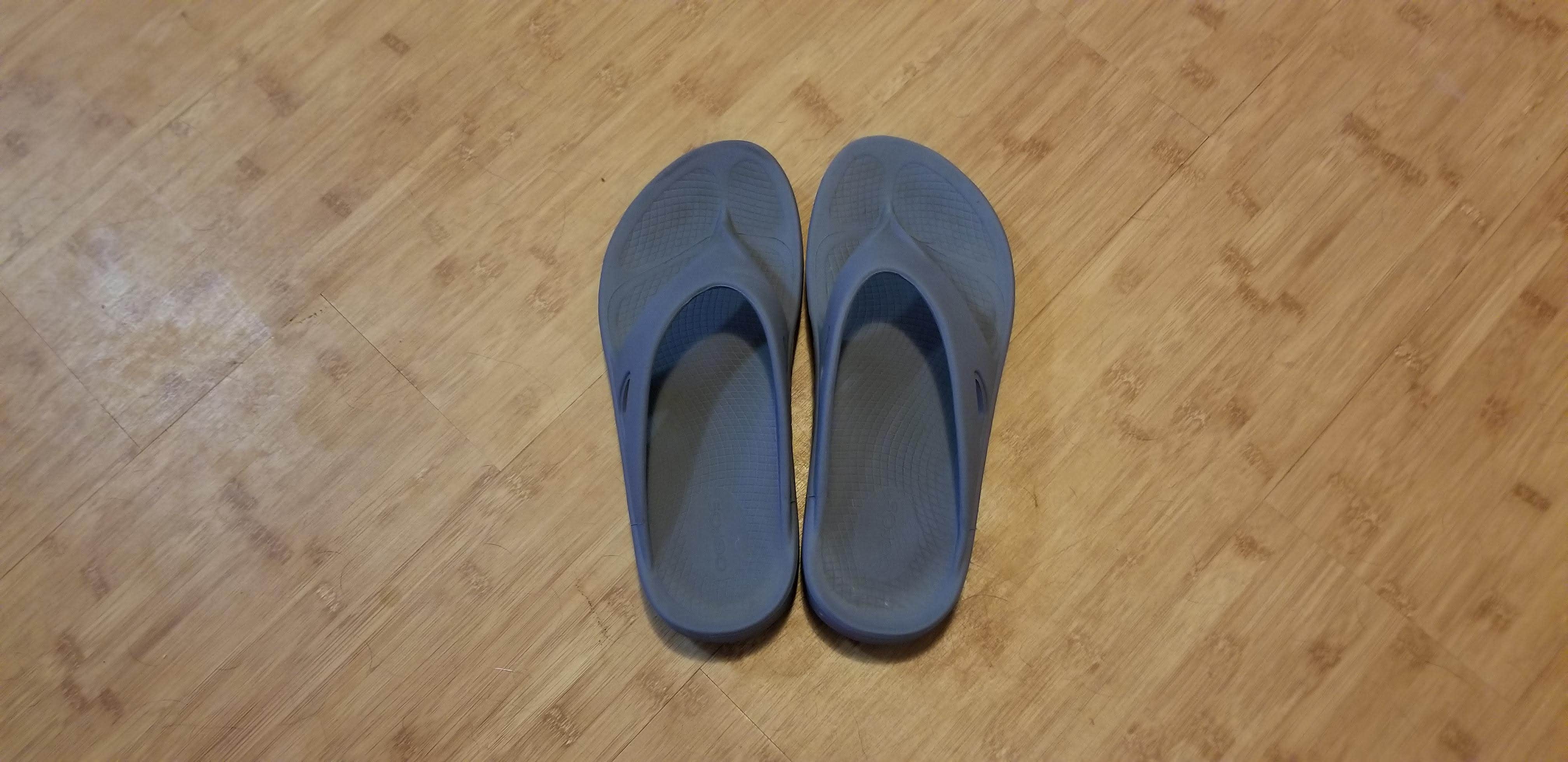 OOFOS after wear and AFTER wash