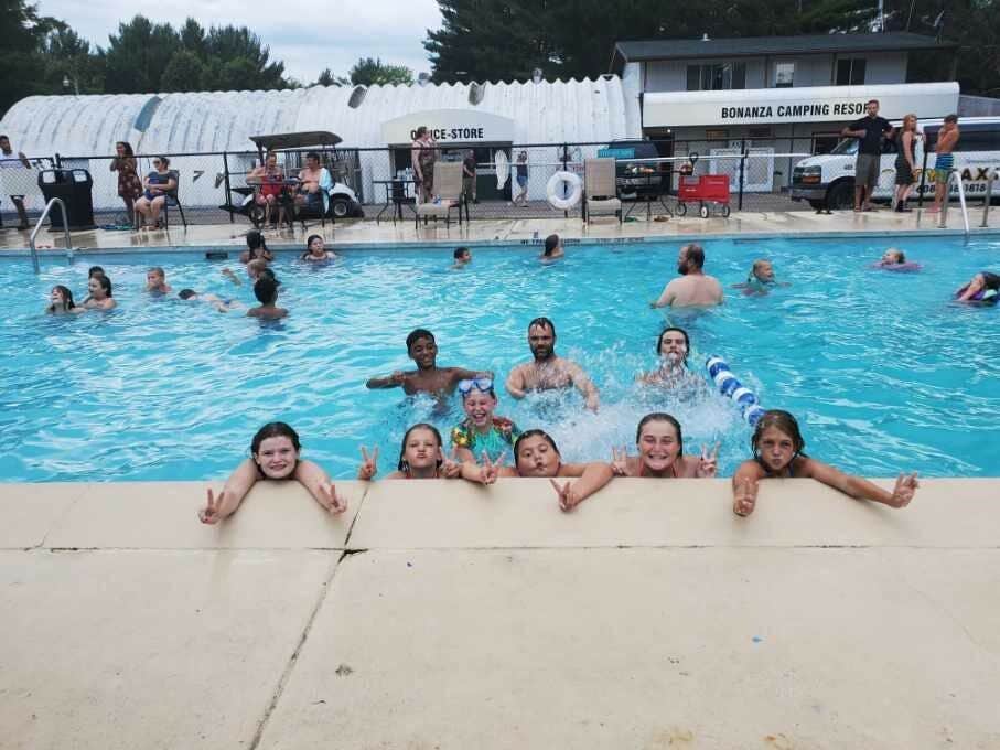 Camping near Sandstone Ridge Campground — Mirror Lake State Park: Bonanza Campground, Lake Delton, Wisconsin