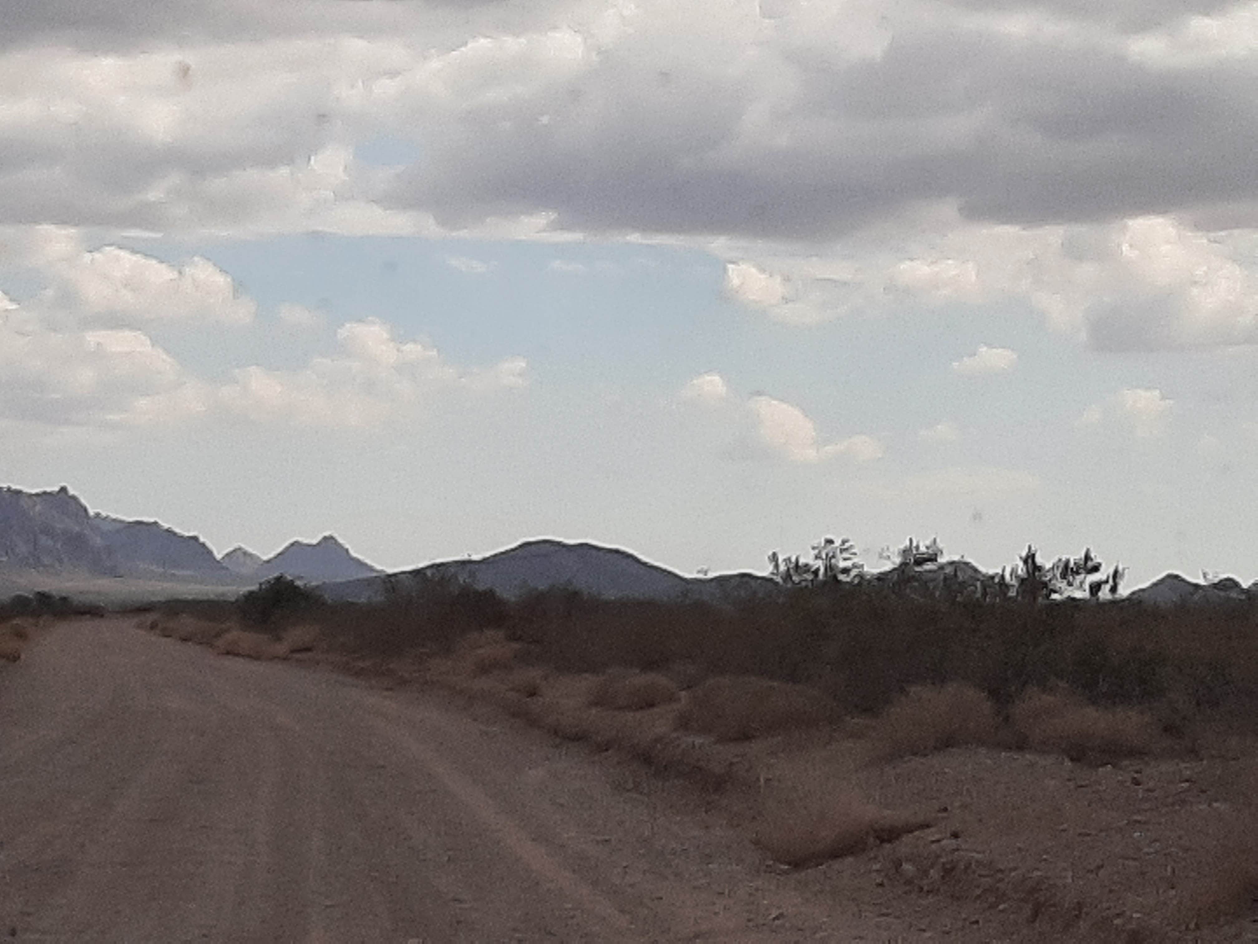 Larry B.'s photo of a dispersed camping area at Road Runner BLM Dispersed Camping Area near Blythe, CA