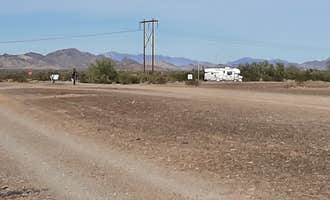 Camping near Tyson Street - North Quartzite : Plomosa Road, Quartzsite, Arizona